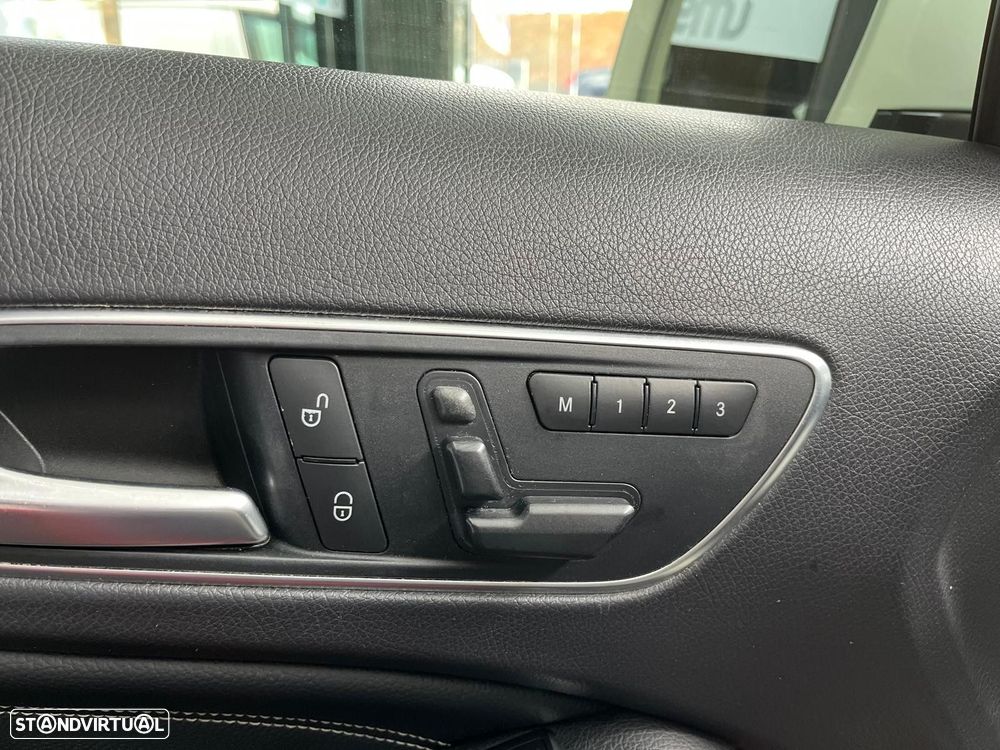 Mercedes-Benz GLA 220 CDi Urban 4-Matic - 20