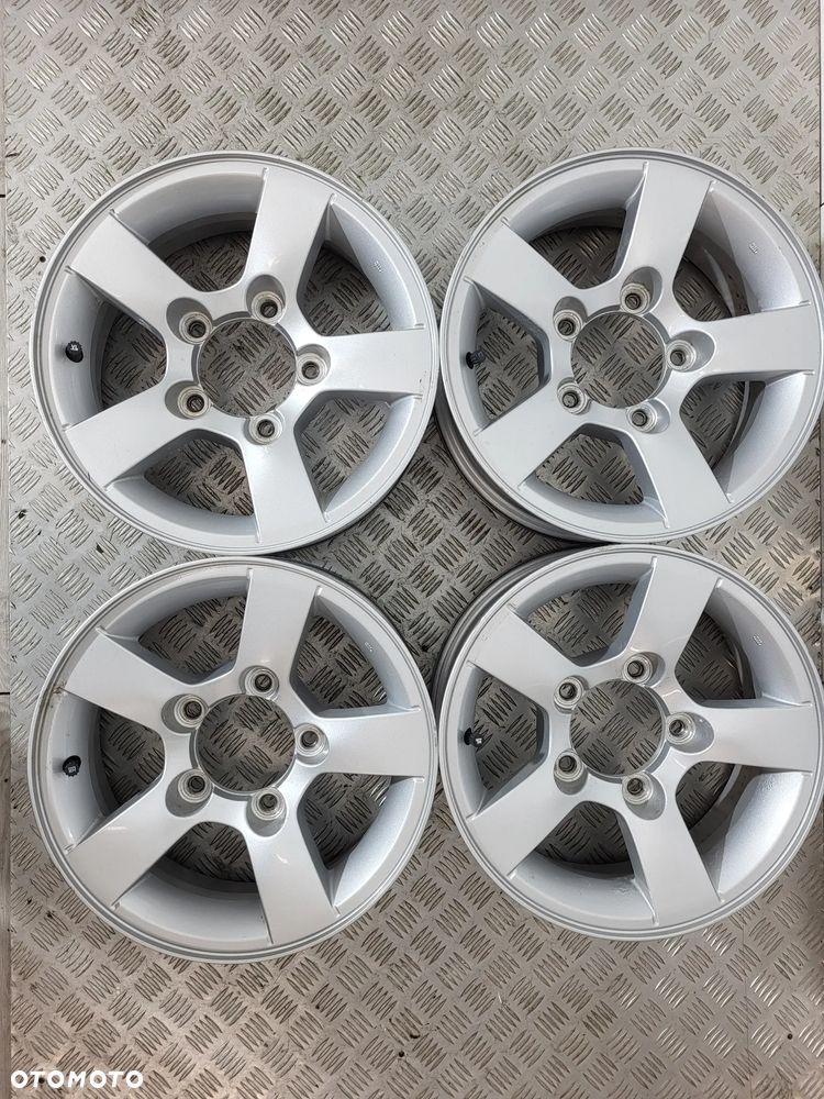 Suzuki Jimny Felgi Aluminiowe 15 - 2