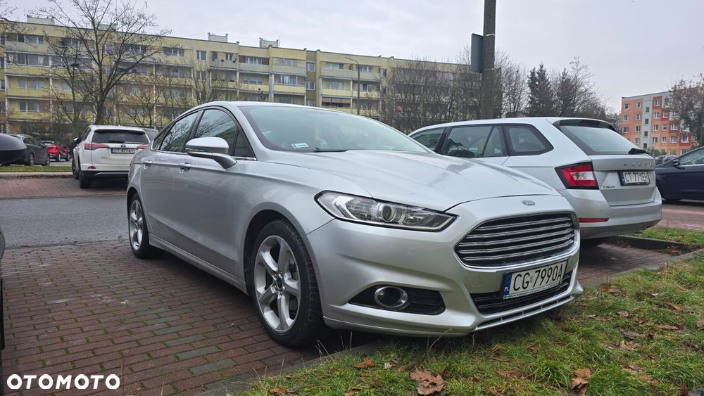 Ford Fusion - 7