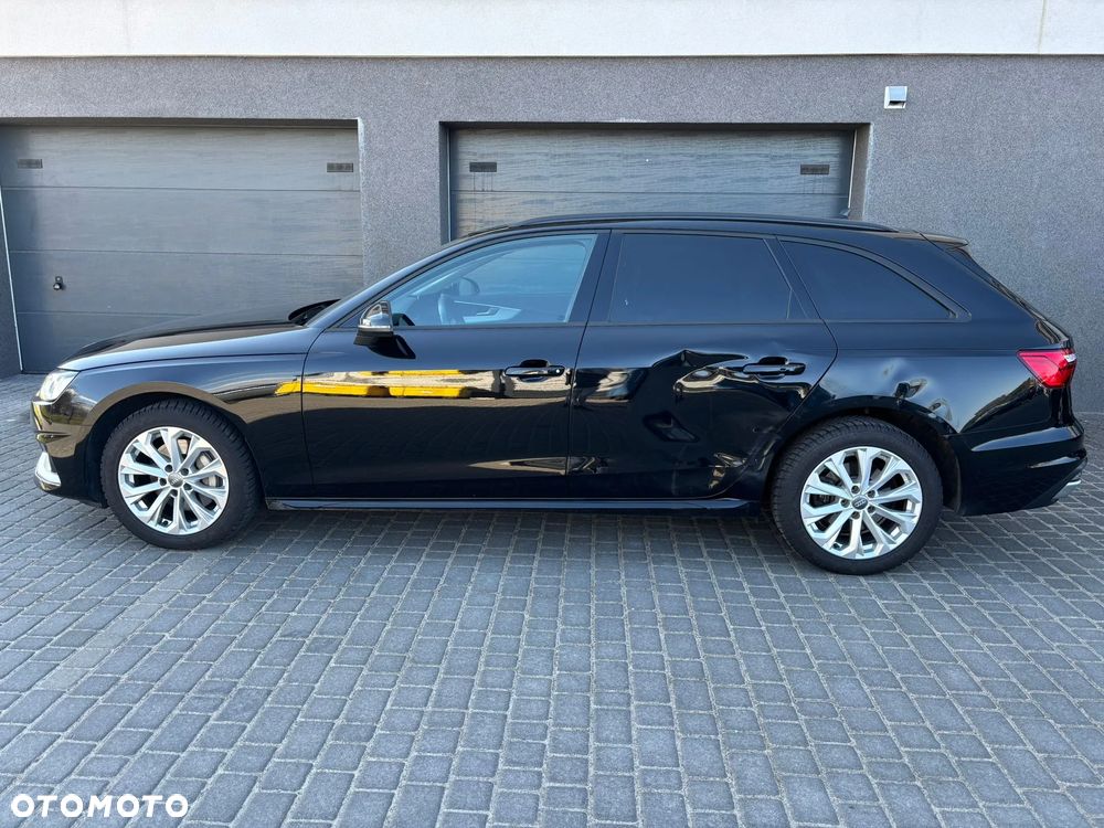 Audi A4 Avant 40 TDI S tronic - 4