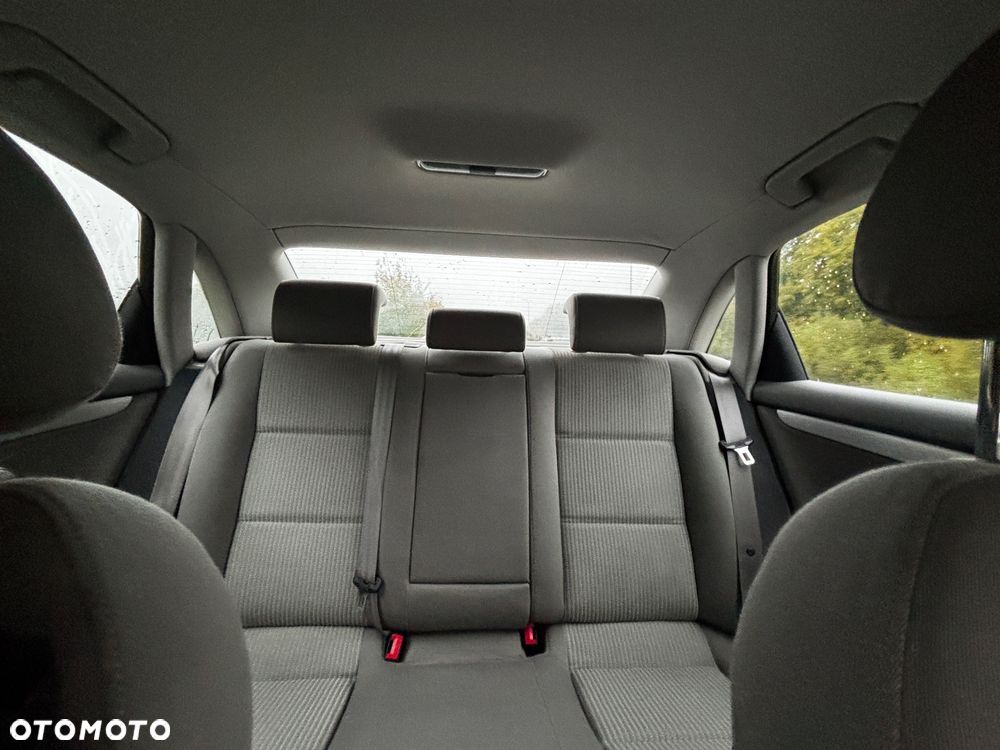 Audi A4 Limousine 2 - 17
