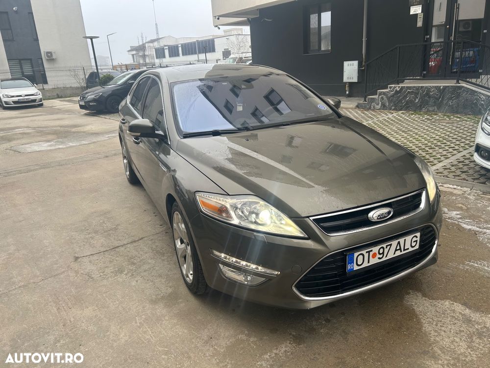 Ford Mondeo 2.0 EcoBoost Powershift Titanium - 3