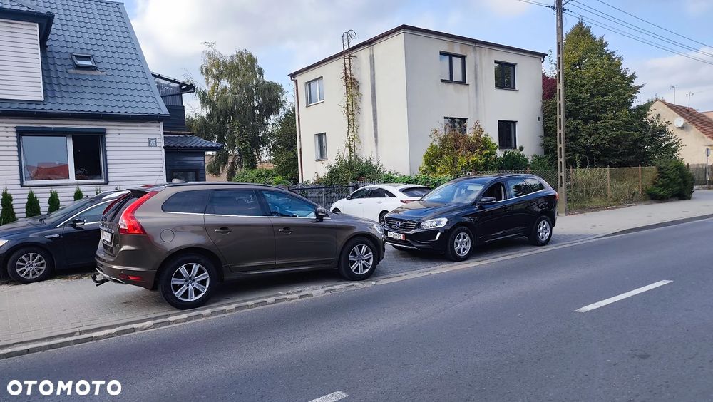 Volvo XC 60 D4 Drive-E R-Design Momentum - 41