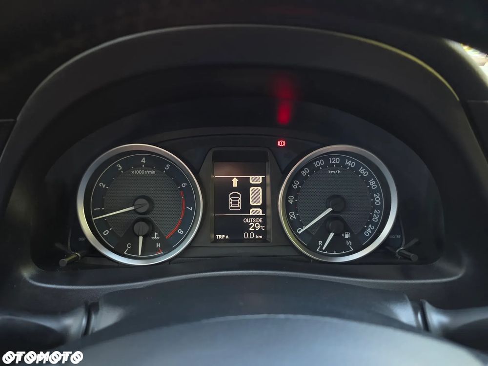 Toyota Auris - 30
