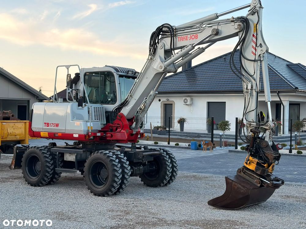 Takeuchi tb175w - 9