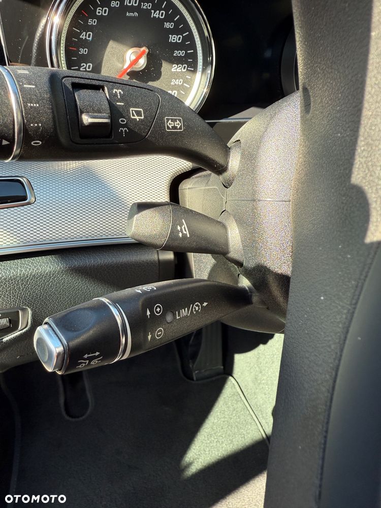 Mercedes-Benz Klasa E 350 d 4-Matic 9G-TRONIC - 9
