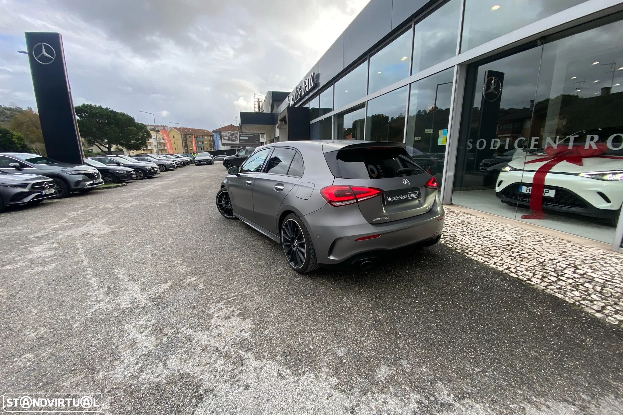Mercedes-Benz A 35 AMG 4Matic - 4