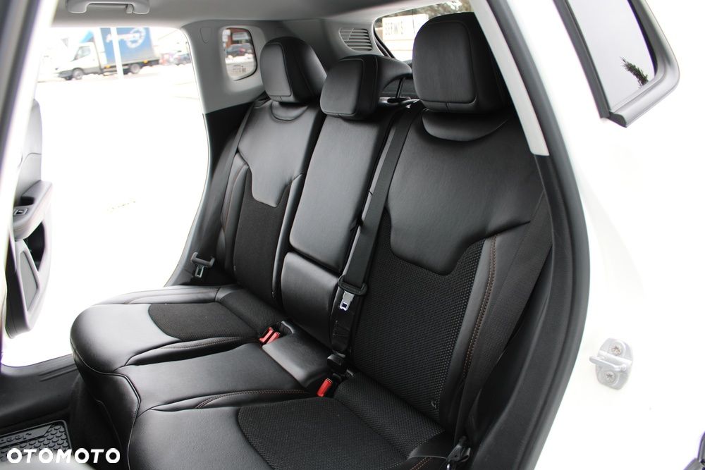 Jeep Compass 1.4 MultiAir Active Drive Automatik Limited - 26