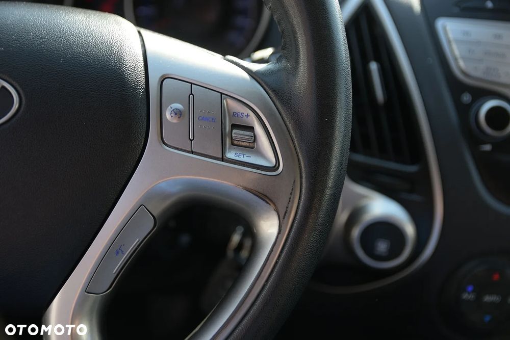Hyundai ix35 - 30