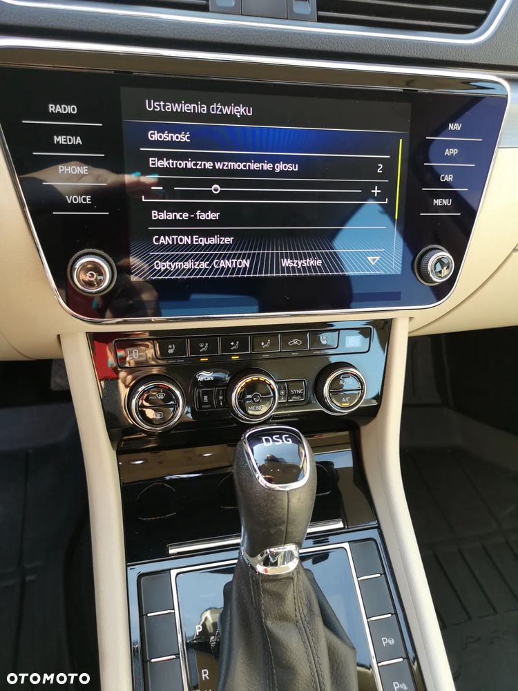 Skoda Superb 1.8 TSI Style DSG - 19