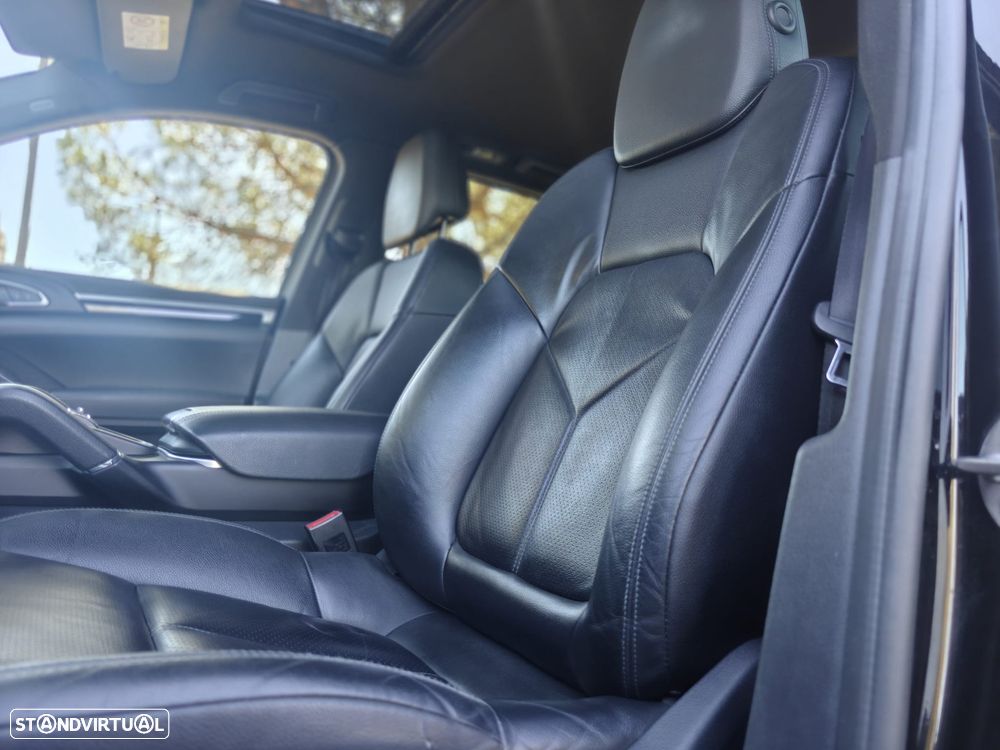 Porsche Cayenne S Tiptronic S - 28