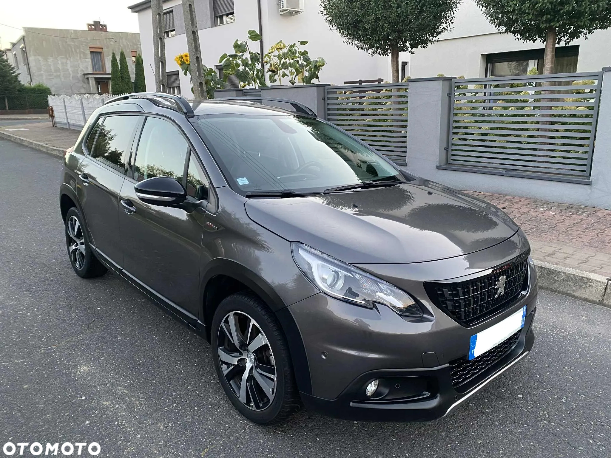 Peugeot 2008 PureTech 110 Stop&Start GT-Line Edition - 4