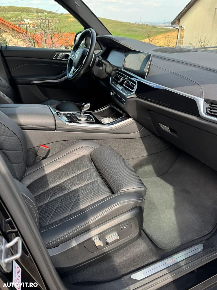 BMW X5 2022 — imagine 13