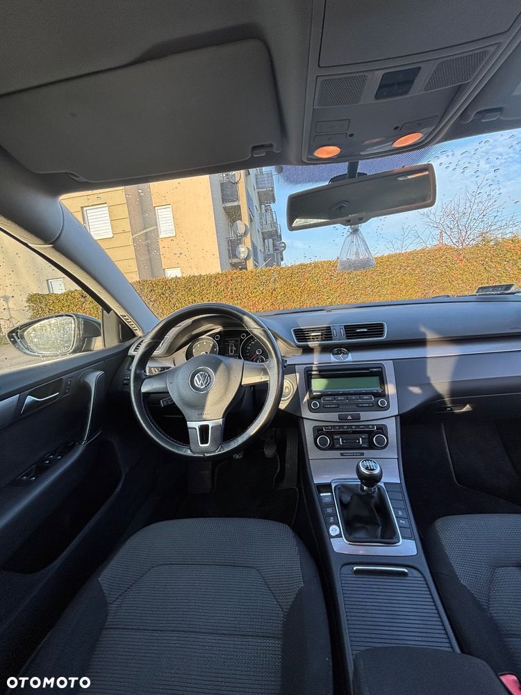 Volkswagen Passat 1.4 TSI Trendline - 17