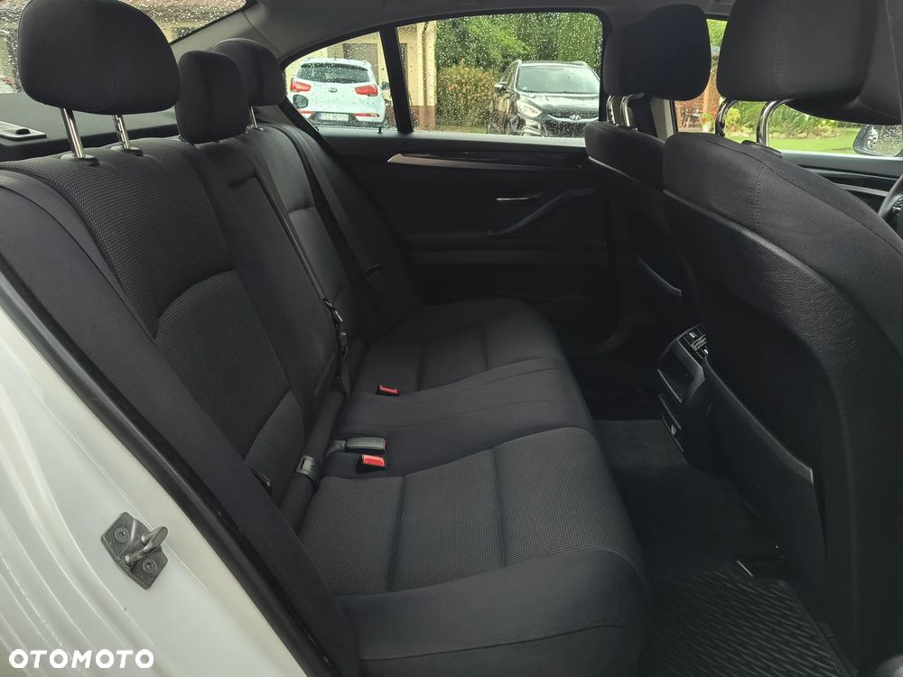 BMW Seria 5 - 8