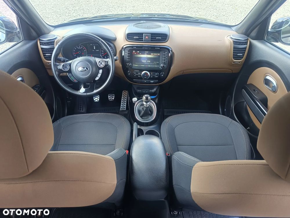 Kia Soul 1.6 GDI Dream-Team Edition - 18