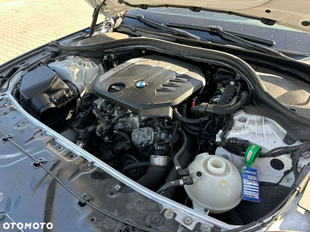BMW Seria 5 - 12