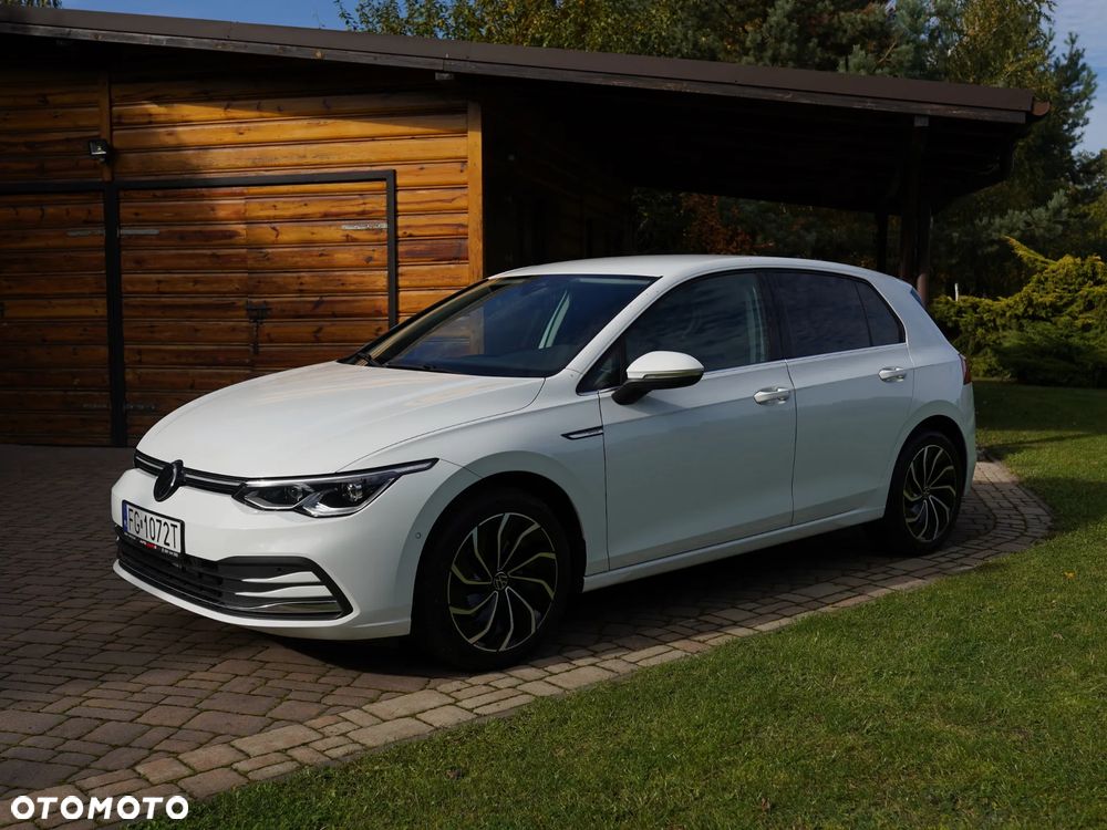 Volkswagen Golf 1.5 eTSI Style DSG - 17