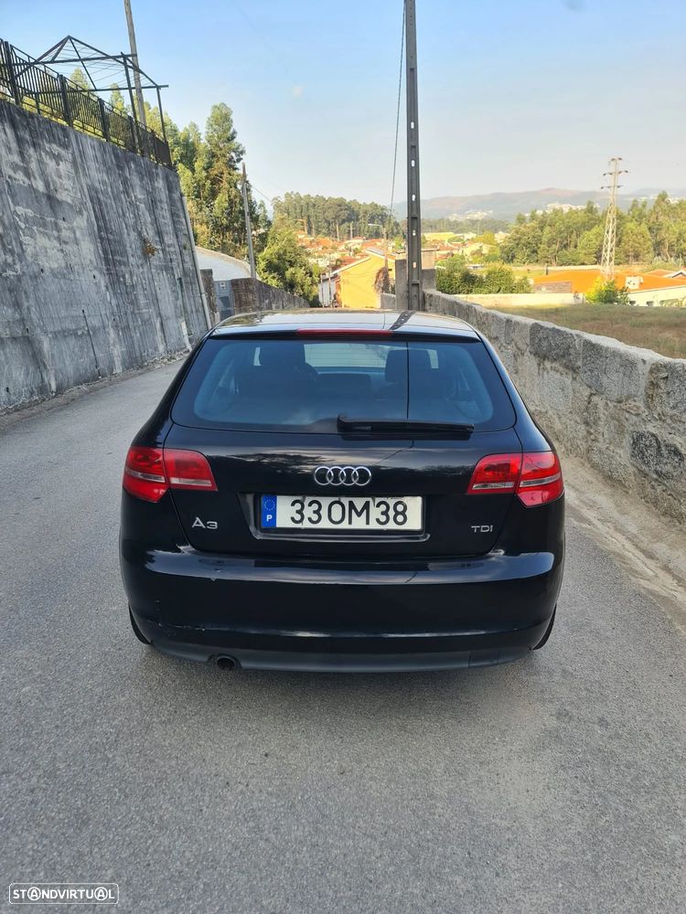 Audi A3 Sportback 1.6 TDI Attraction - 8