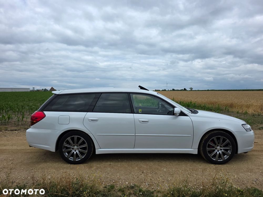 Subaru Legacy - 7