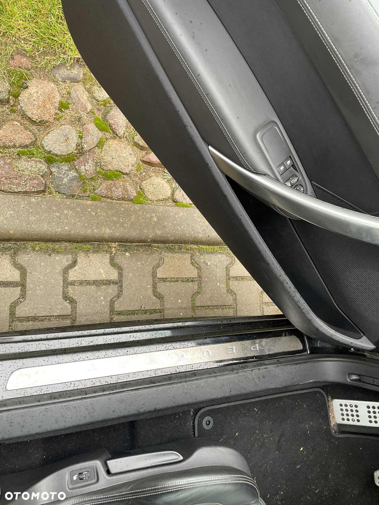 Peugeot RCZ 2.0 HDi - 13