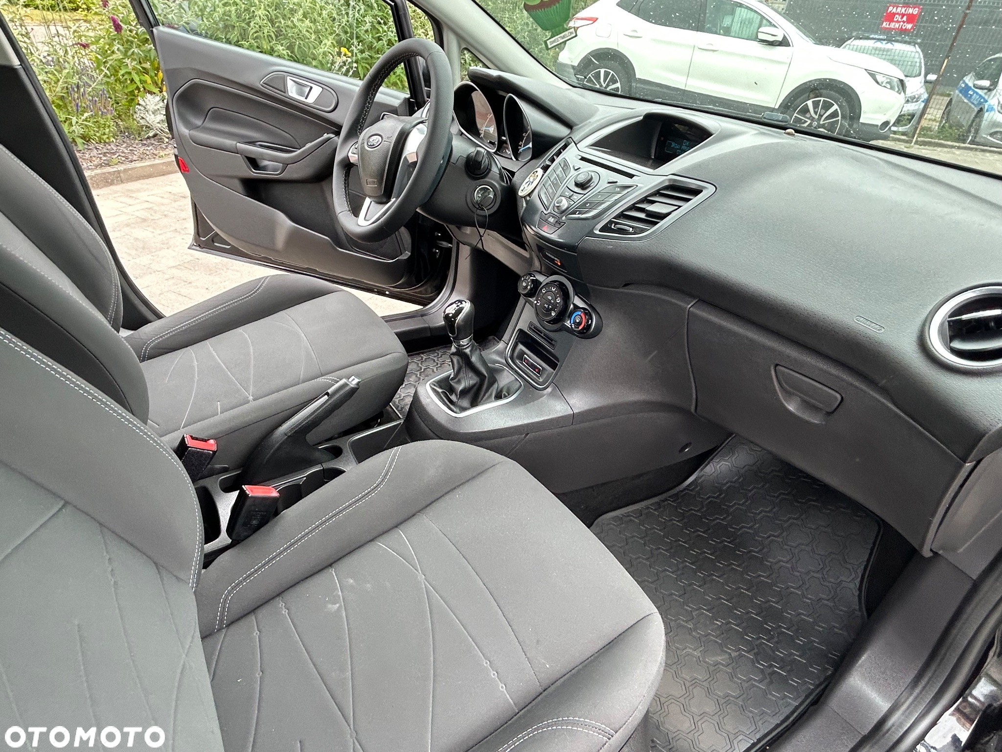 Ford Fiesta 1.25 Titanium X - 20