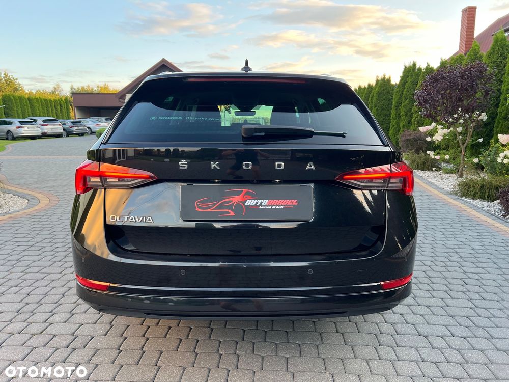 Skoda Octavia 2.0 TDI Style DSG - 10