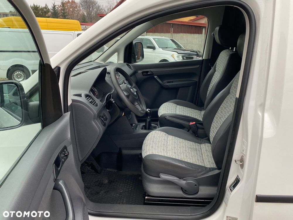 Volkswagen CADDY - 8
