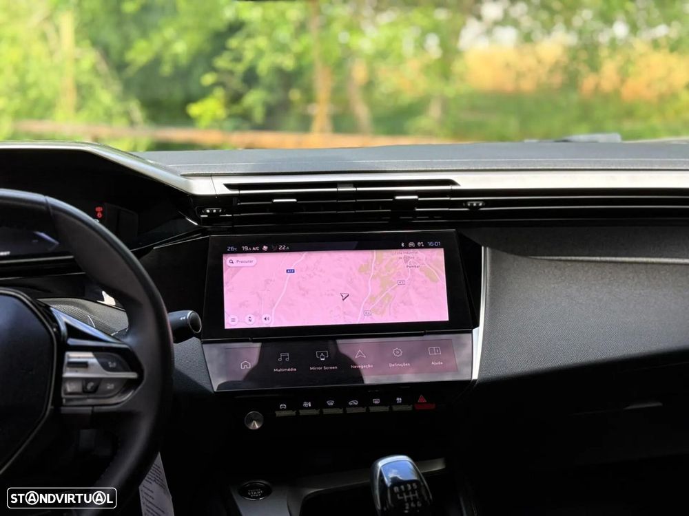 Peugeot 308 1.2 PureTech Allure - 17