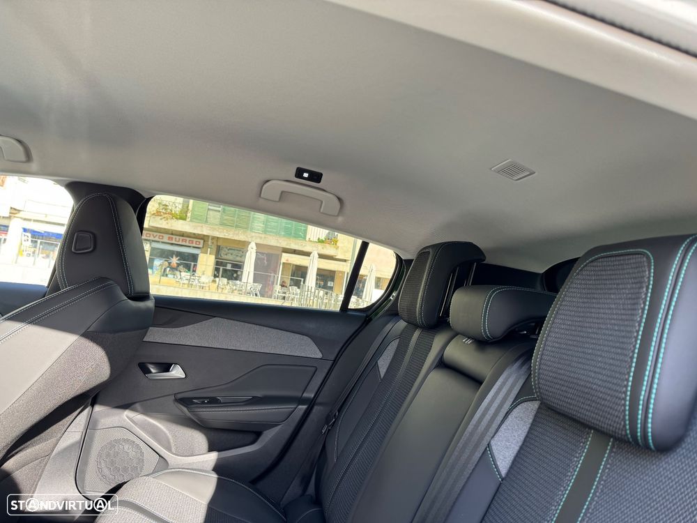 Peugeot e-308 Allure - 25