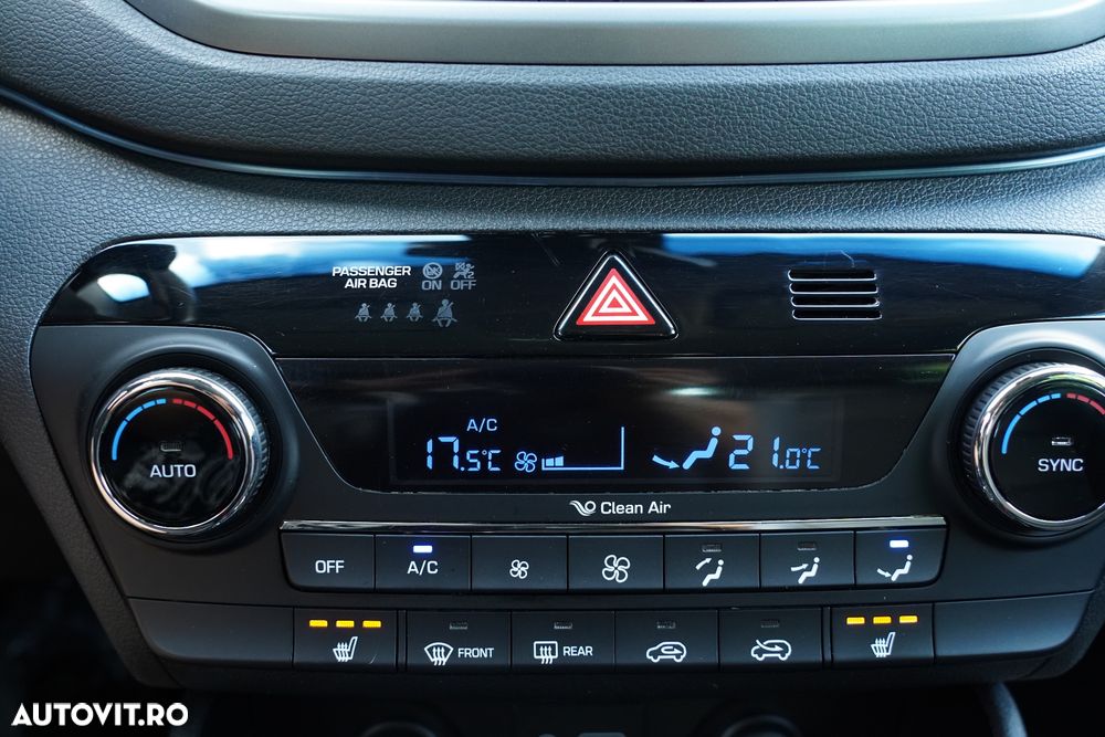 Hyundai Tucson 2.0 CRDI 4WD Automatik Premium - 22