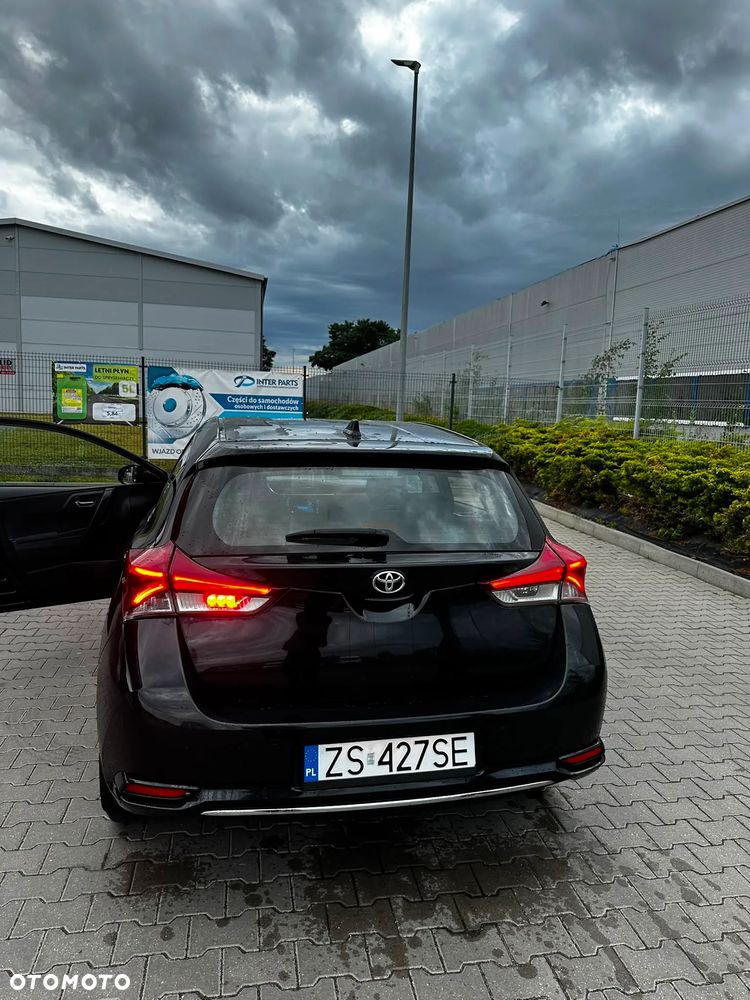 Toyota Auris 1.6 Classic Plus - 22