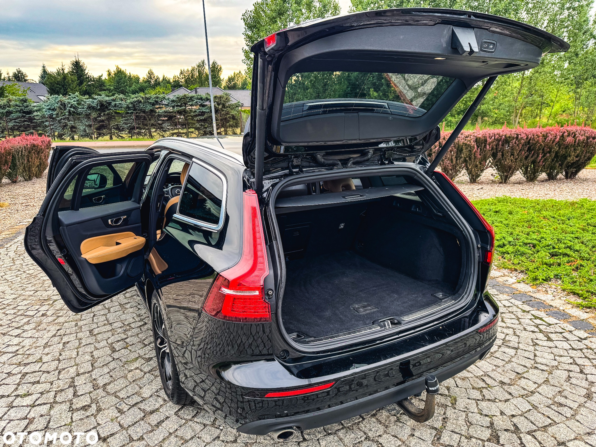 Volvo V60 D4 Momentum Pro - 20