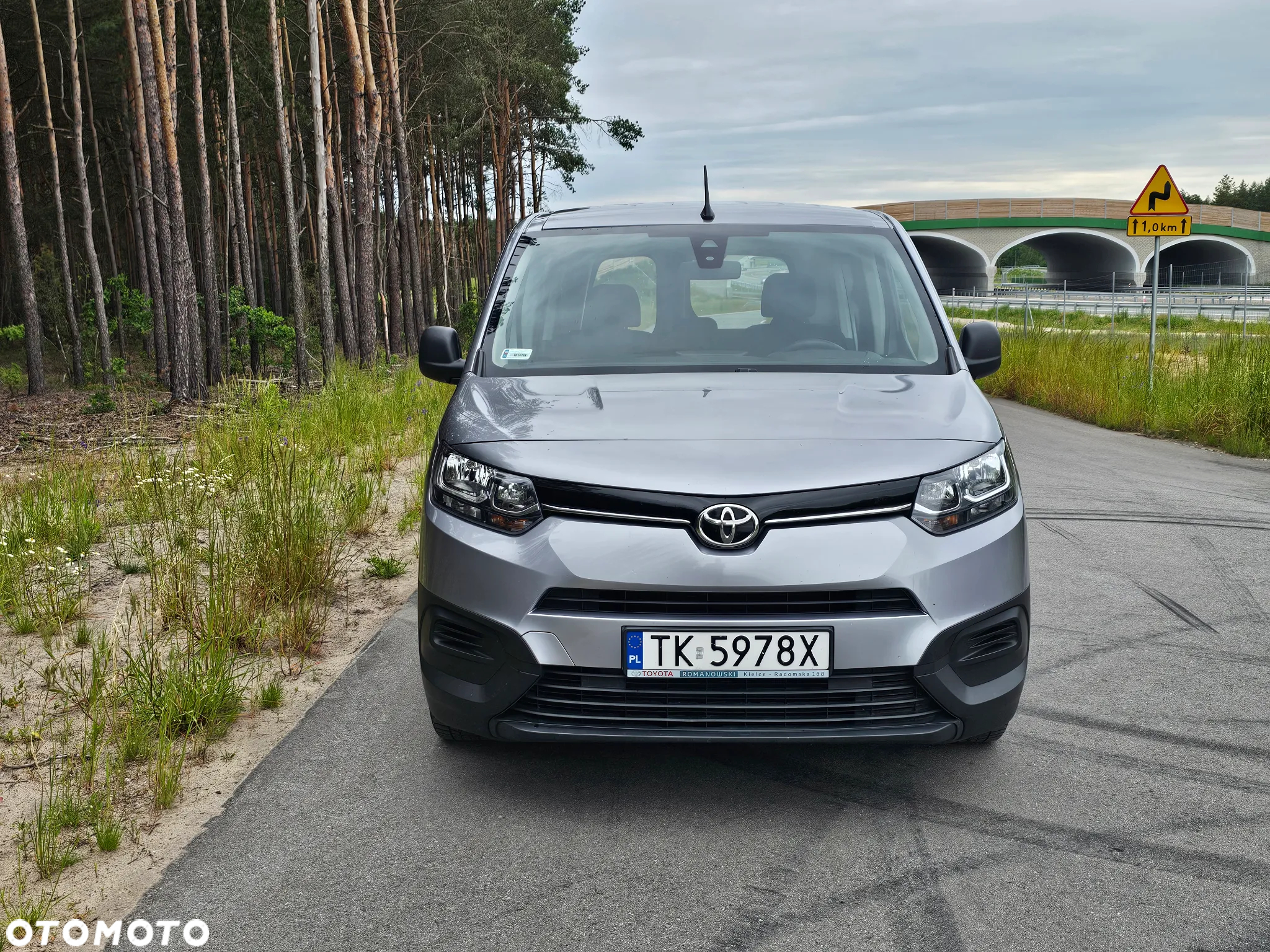 Toyota Proace City Verso 1.2 D-4T Combi - 8