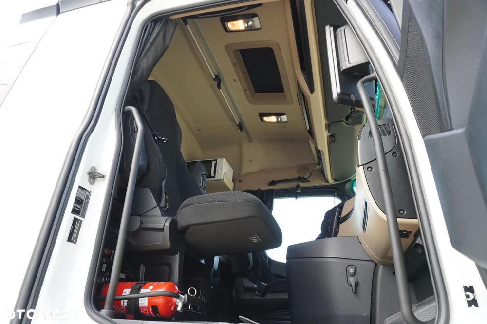 Mercedes-Benz Actros L 3552 8x4 / 2023 / 76 T DMC / rama 760 cm / oś skrętna - 22