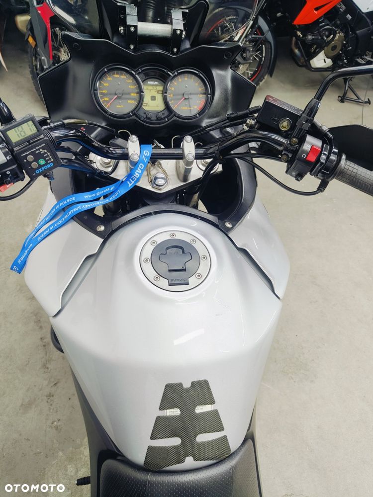Suzuki DL - 12