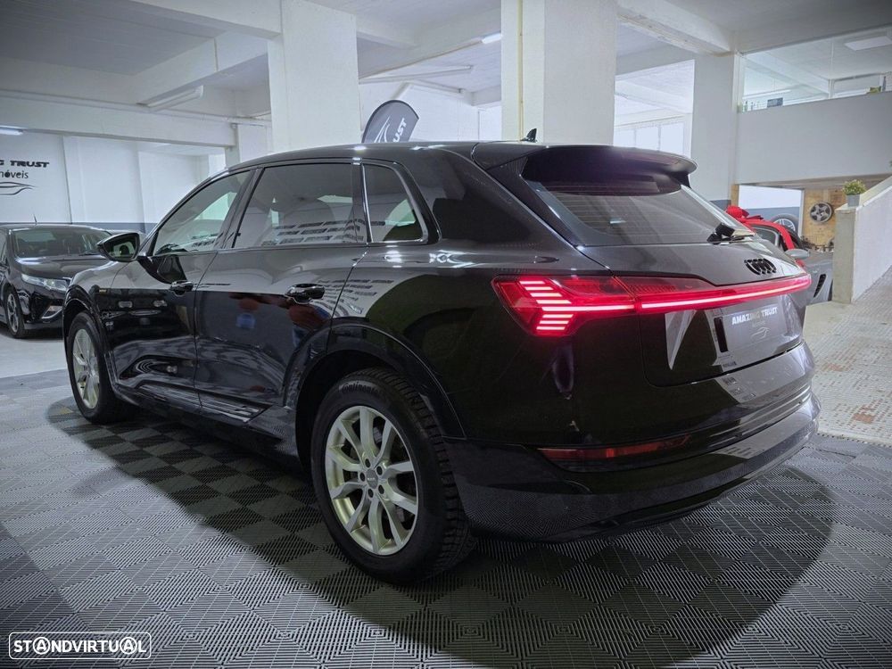 Audi e-tron 55 quattro S line - 6