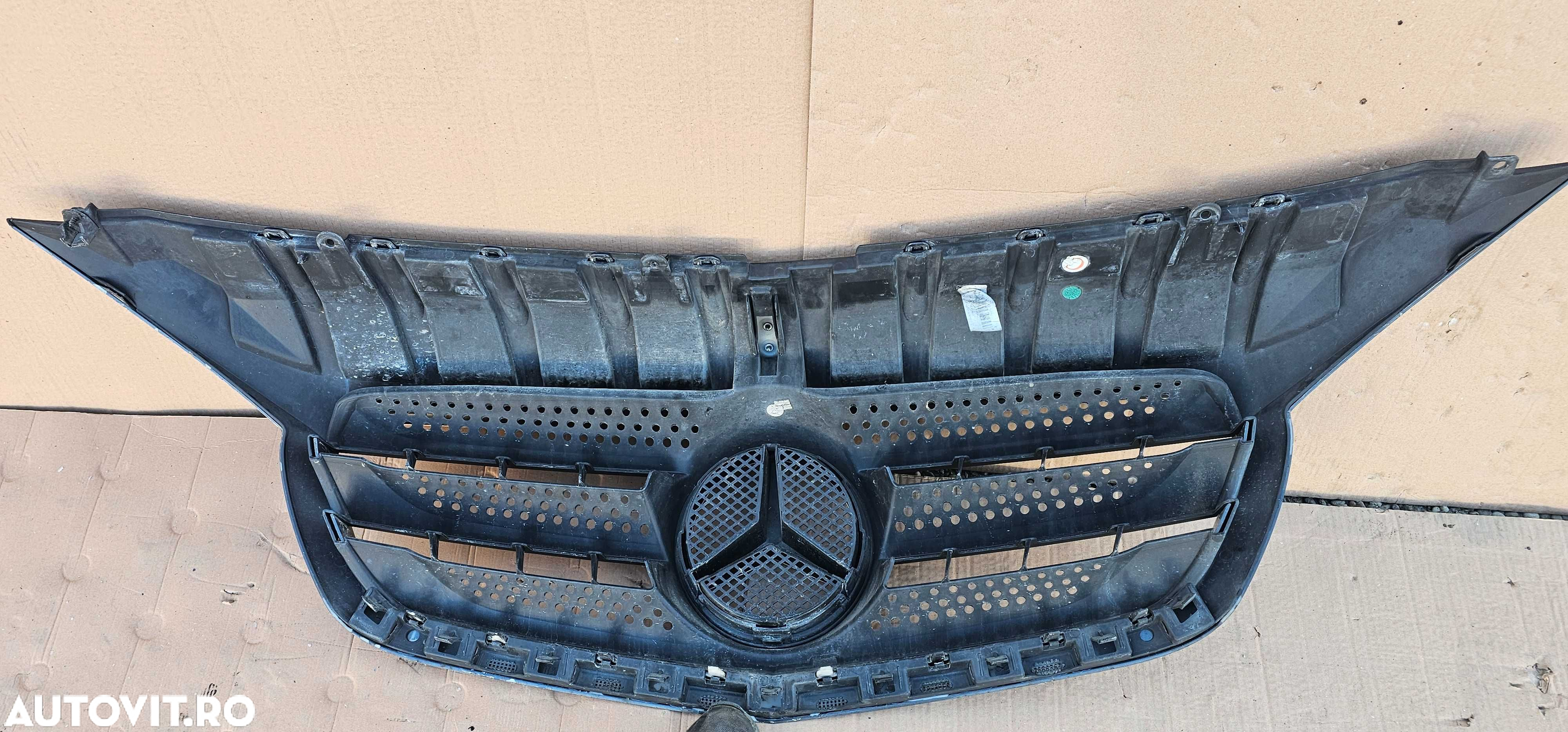 Grila radiator Mercedes Citan W415 1.5 DCI 2013 2014 / 2015 / 2016 - 3