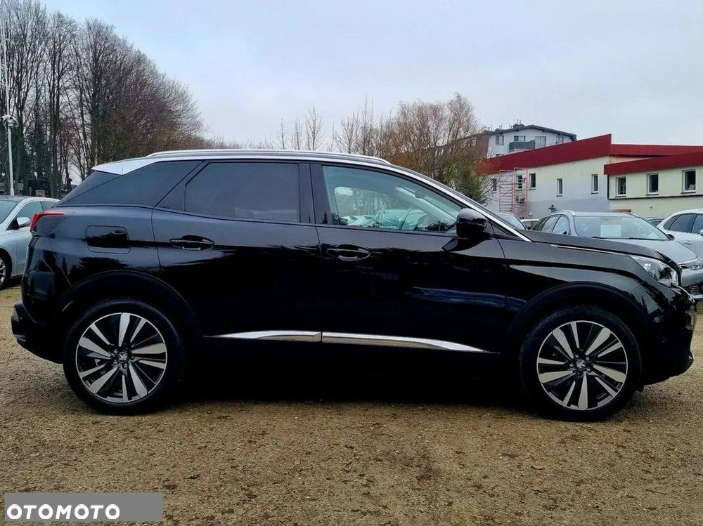 Peugeot 3008 1.2 PureTech Allure S&S - 4