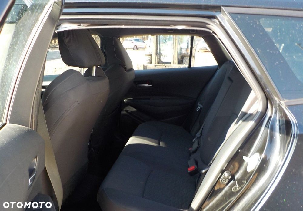 Toyota Corolla - 35