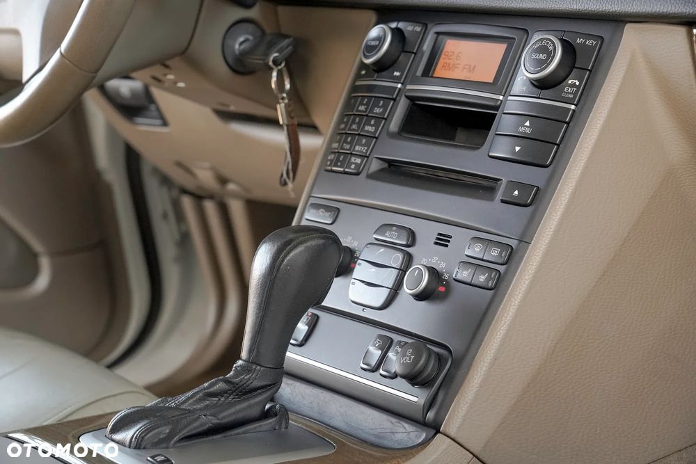 Volvo XC 90 3.2 Executive - 17