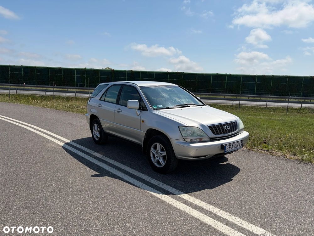 Lexus RX - 4