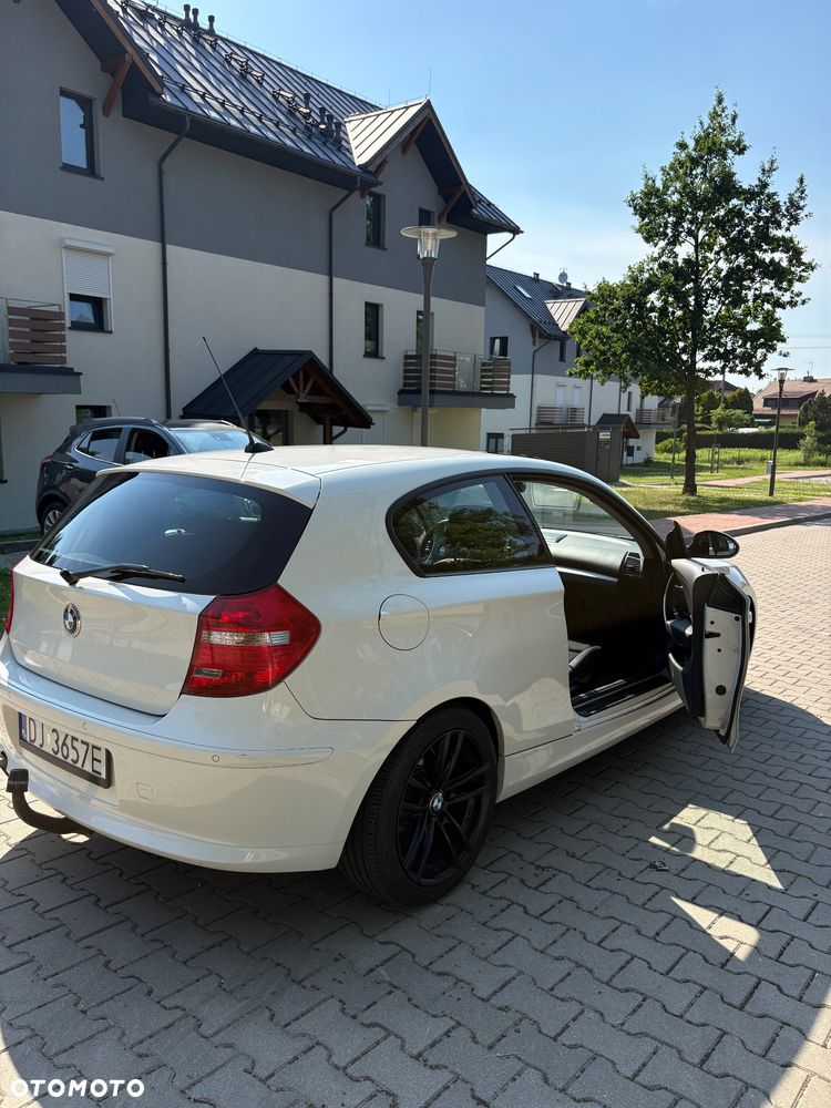 BMW Seria 1 - 12