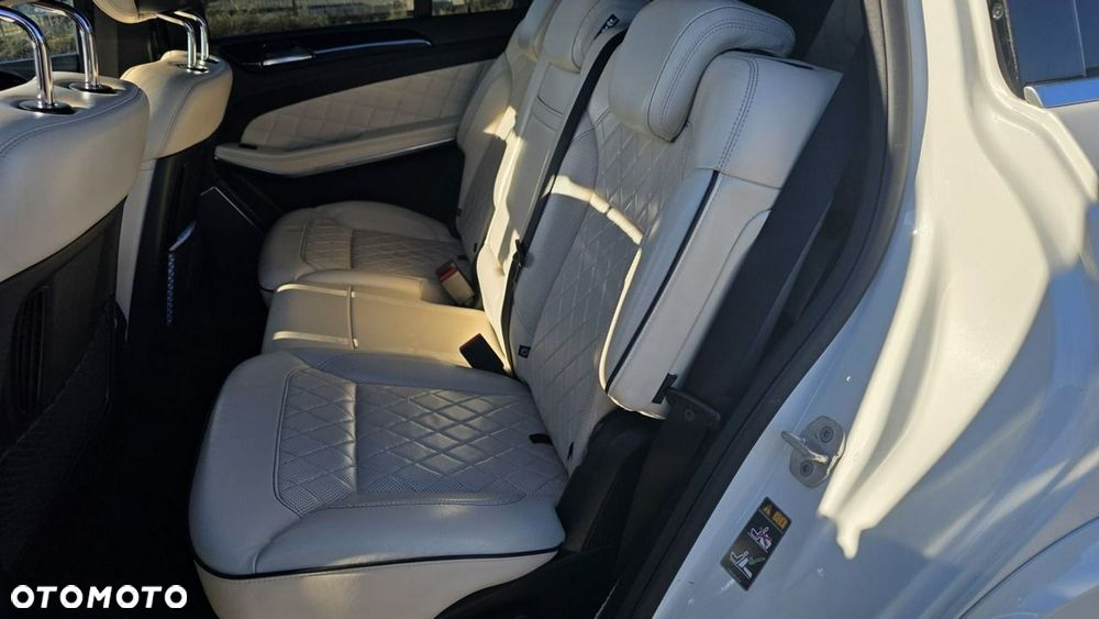 Mercedes-Benz GL - 19