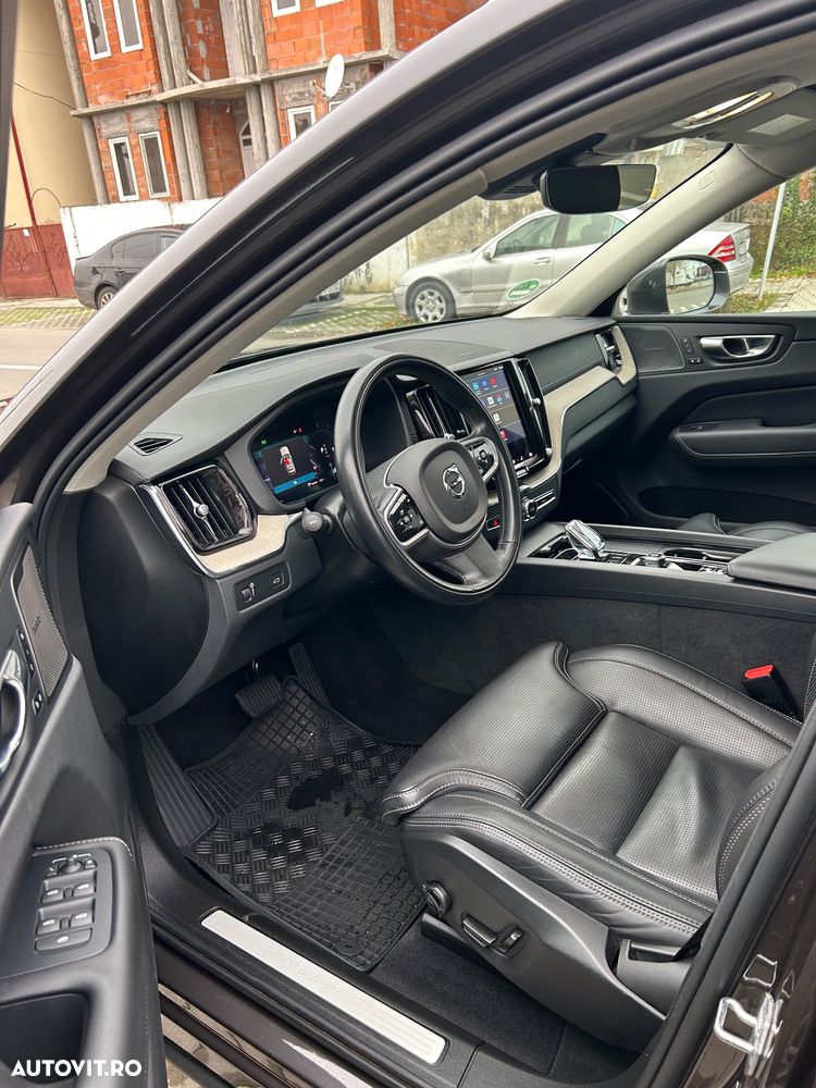 Volvo XC 60 B4 D AWD Geartronic Inscription - 4