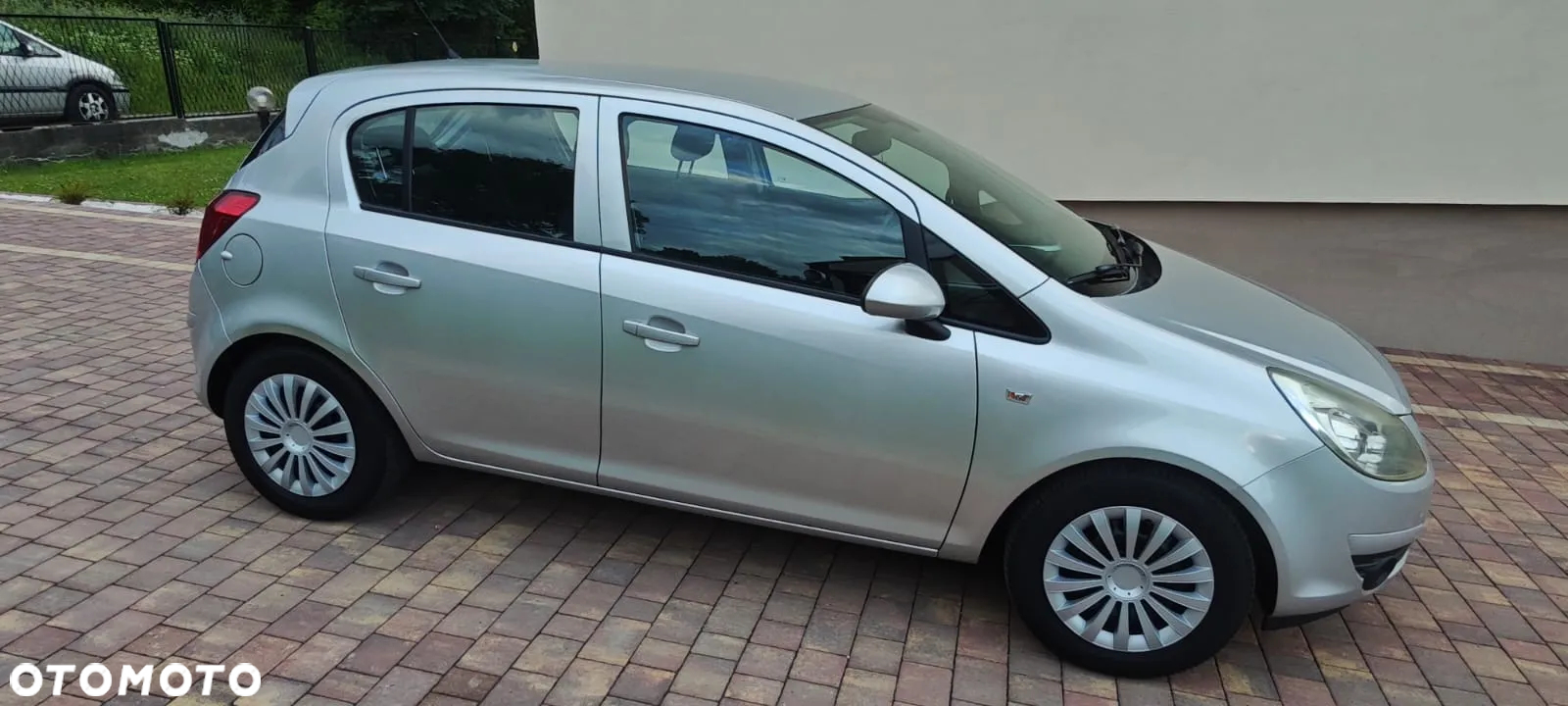 Opel Corsa 1.4 16V Innovation 110 Jahre - 6