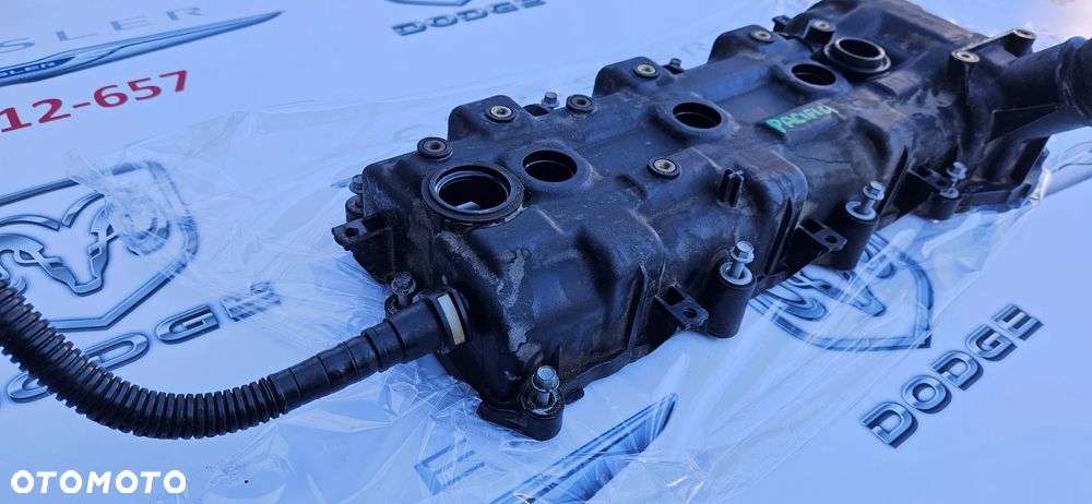 Chrysler Pacifica 2016- 3.6 V6 Pokrywa zaworów głowicy lewa 04893801AE - 3