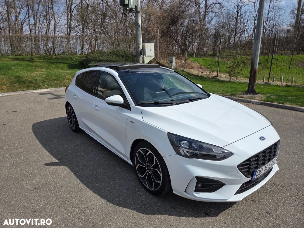 Ford Focus 1.0 EcoBoost Start-Stopp-System ST-LINE STYLE - 2