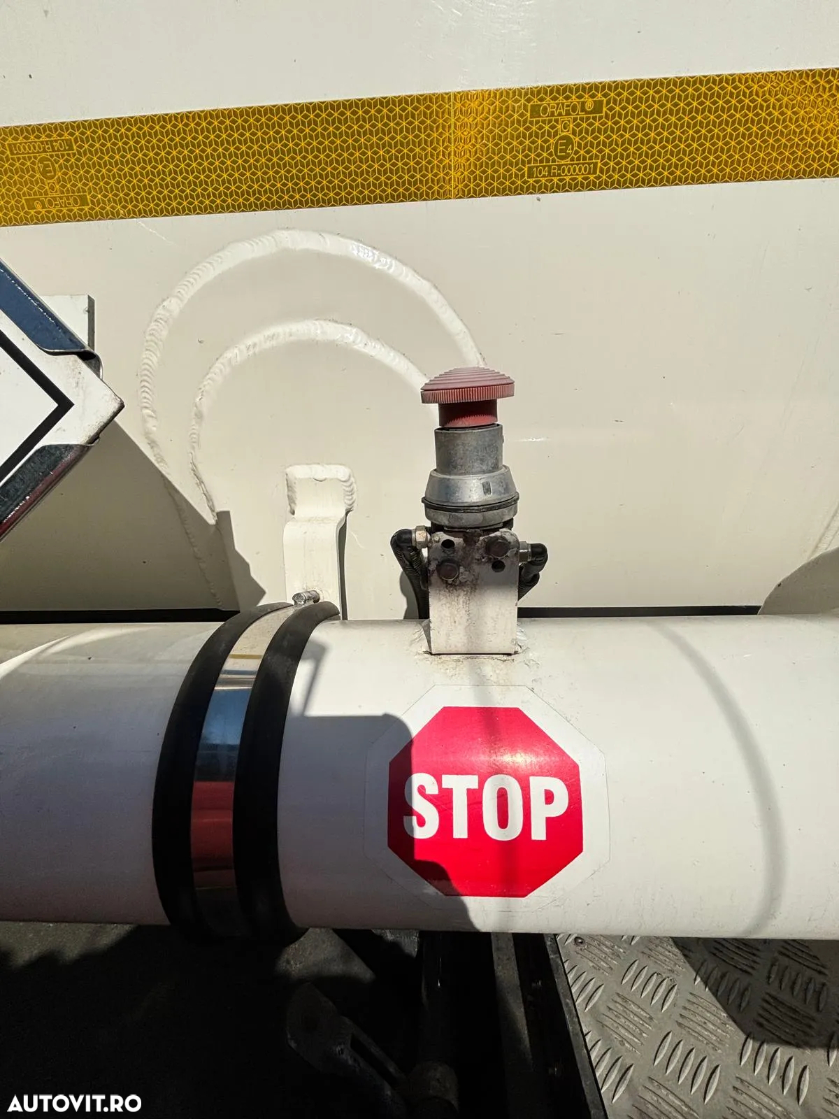 Kaessbohrer STB CT12 - 10