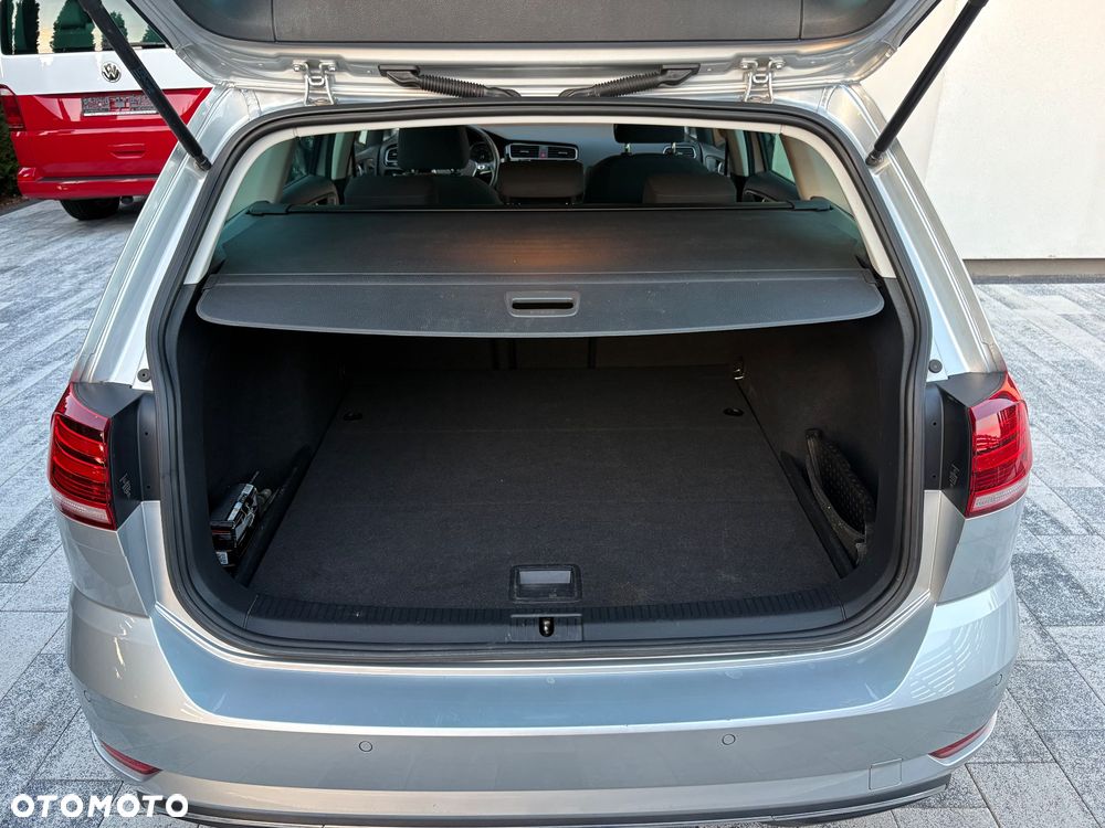 Volkswagen Golf Variant 1.6 TDI SCR United - 25